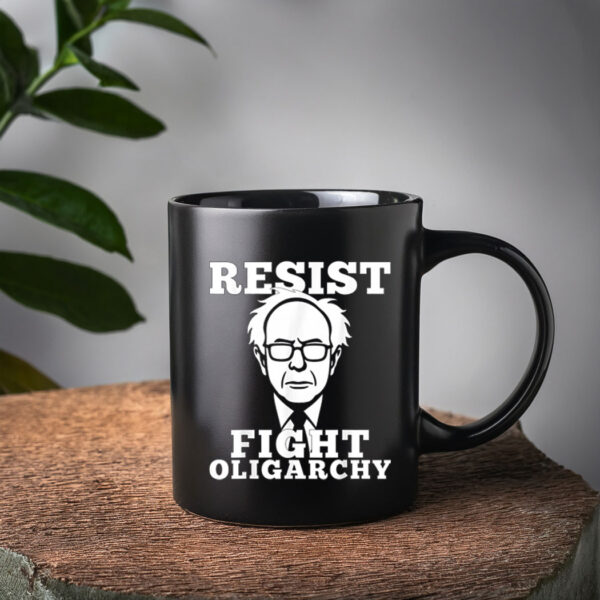 Funny Fight Oligarchy Bernie Sanders And AOC Freedom US Mug